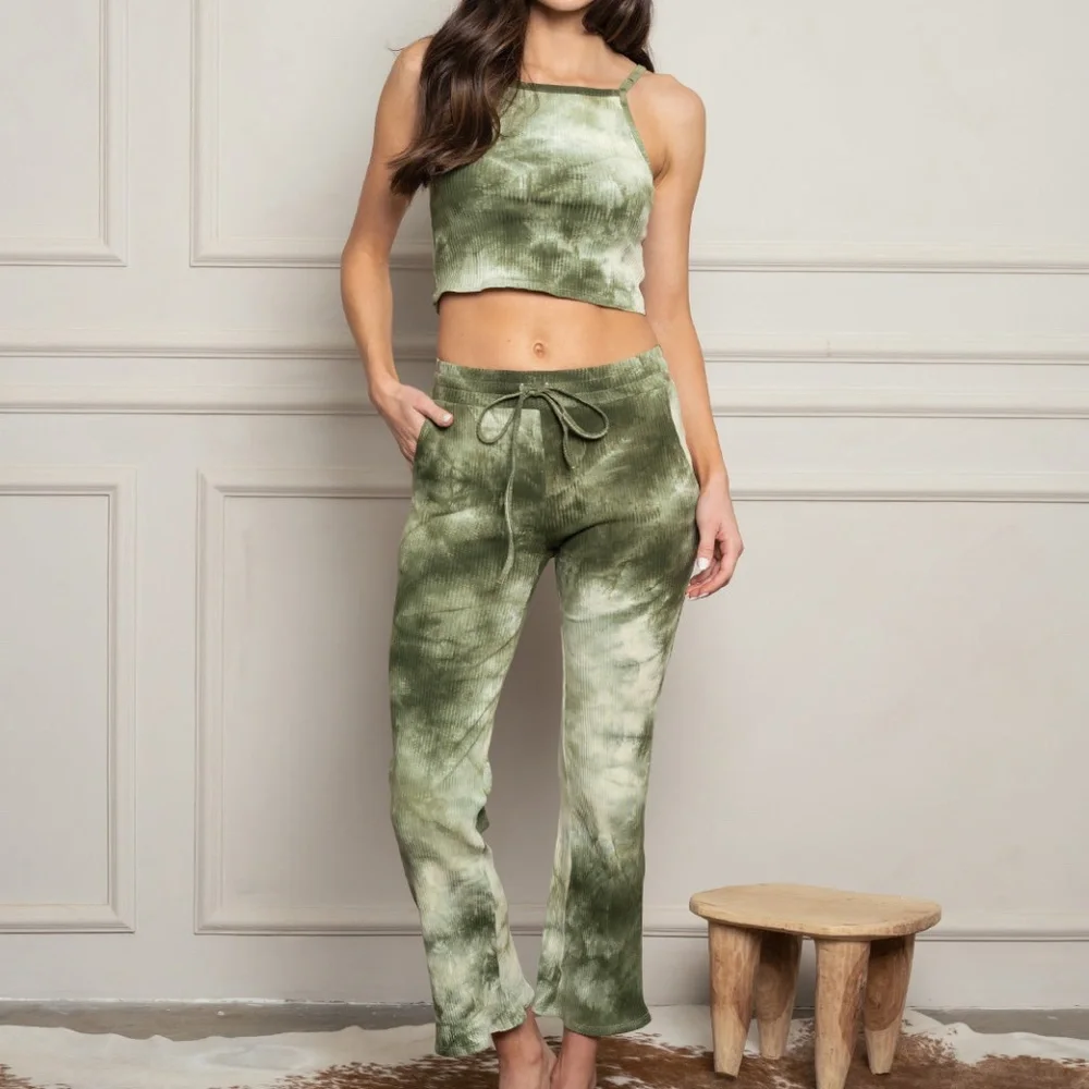 Tie Dye 2 piece set top & bottom - Picture 4 of 7